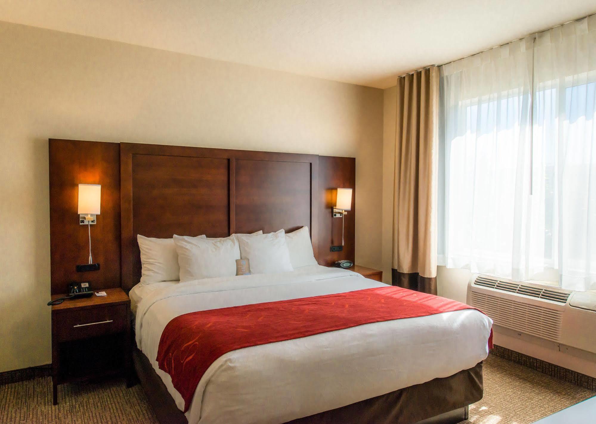 Comfort Suites Springfield-Eugene Eksteriør billede